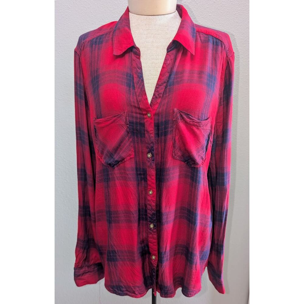 Tinsel Red and Navy Plaid Button-Up Blouse